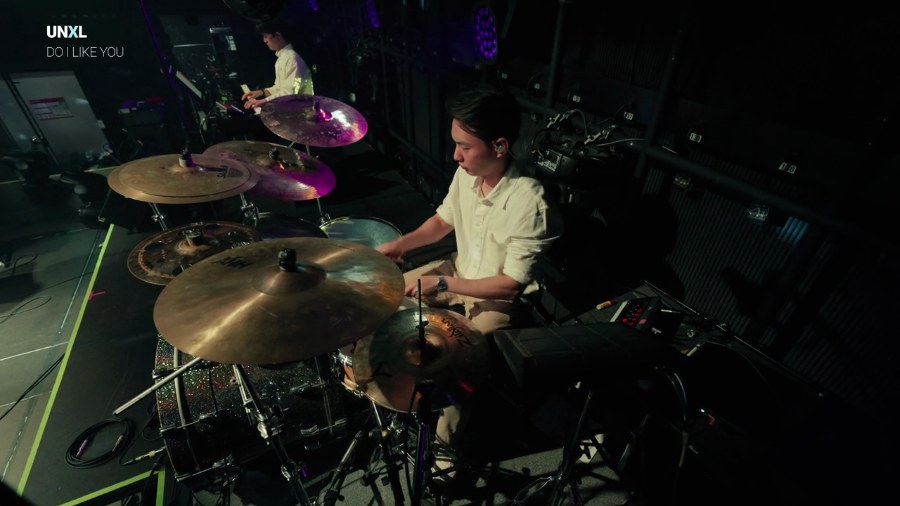 UNXL — LIVE FILMS still 4