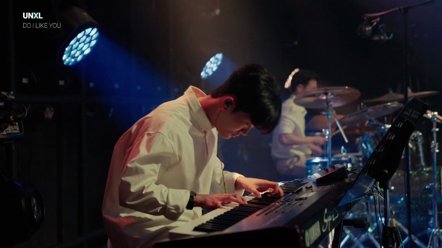 UNXL — LIVE FILMS still 5