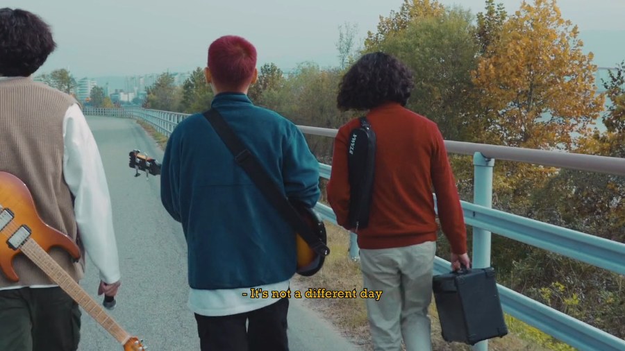 BAND NAH — DEONGGEURANI still 3