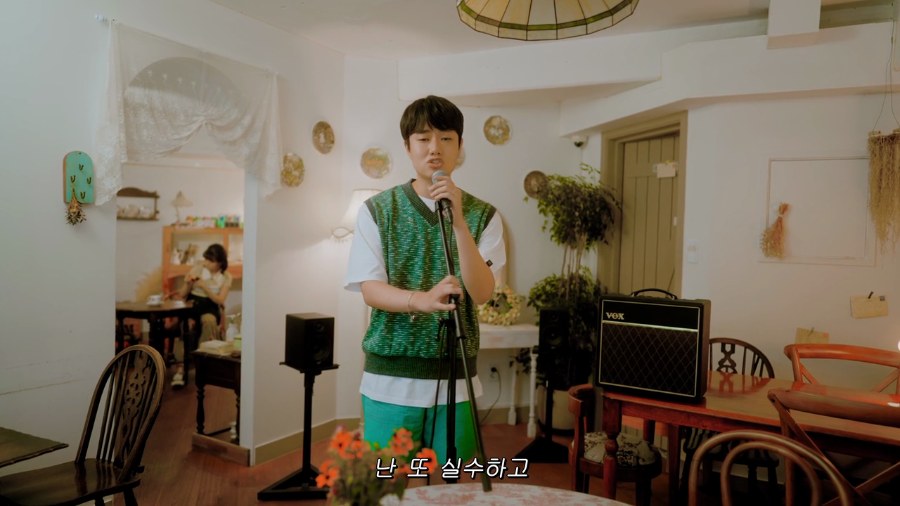 CIRCLE still 2