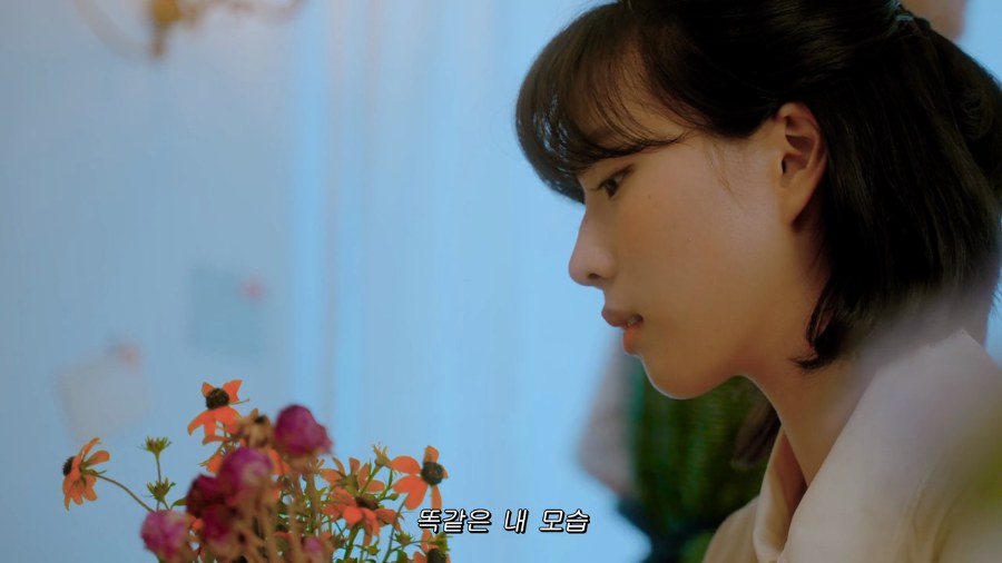 CIRCLE still 3